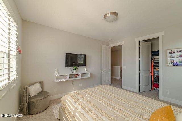 944 Los Alamitos Street, Minden, NV 89423