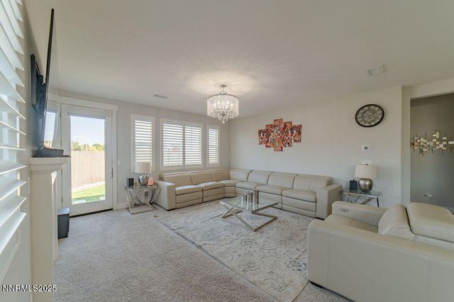 944 Los Alamitos Street, Minden, NV 89423