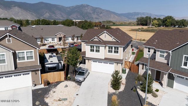 944 Los Alamitos Street, Minden, NV 89423