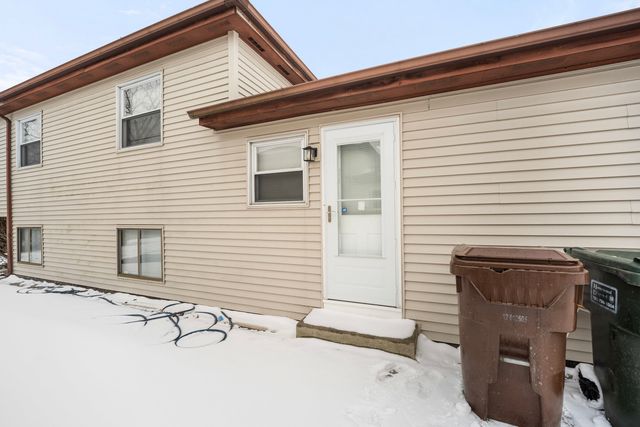 18033 Idlewild Drive, Country Club Hills, IL 60478