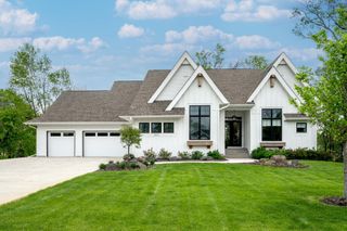 202 176th Lane NE, Ham Lake, MN 55304