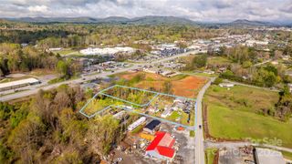 1611 Old Spartanburg Road, Hendersonville, NC 28792