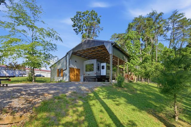 61 Coleman Cemetery Road, Nancy, KY 42544