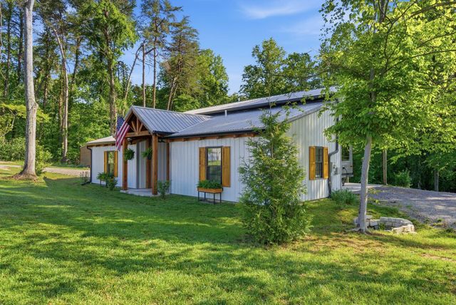 61 Coleman Cemetery Road, Nancy, KY 42544