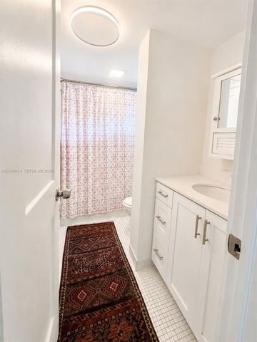 3750 NE 169th St 409, North Miami Beach, FL 33160