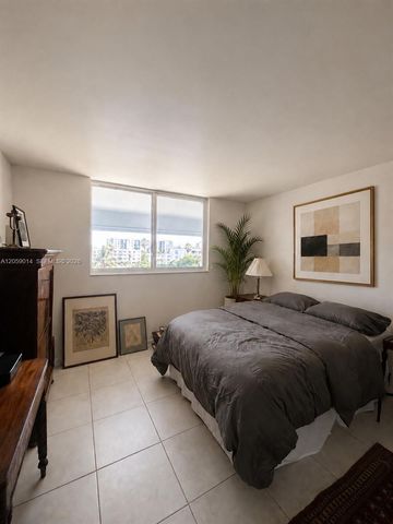 3750 NE 169th St 409, North Miami Beach, FL 33160