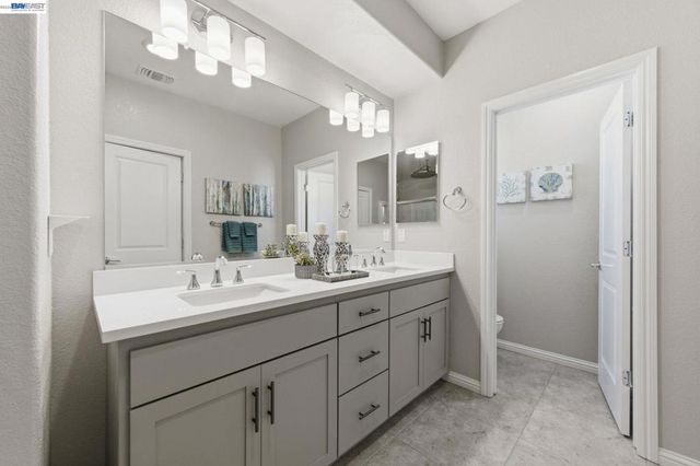 37336 Duckling Ter, Fremont, CA 94536