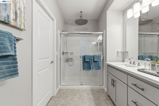 37336 Duckling Ter, Fremont, CA 94536
