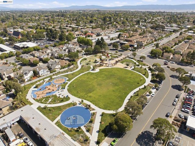 37336 Duckling Ter, Fremont, CA 94536