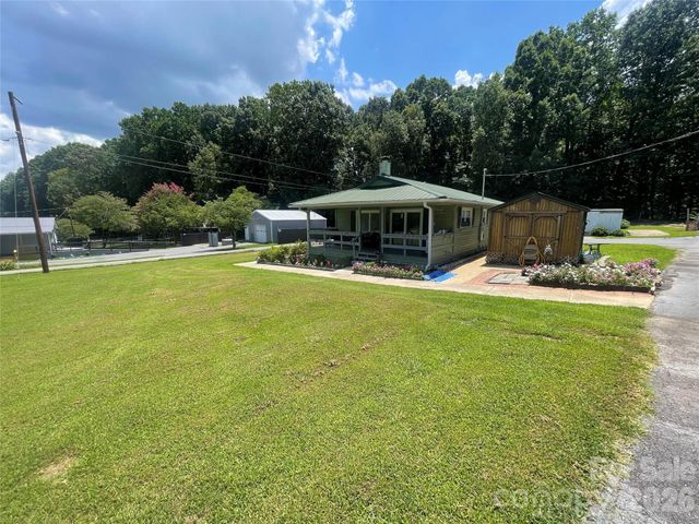 7304 S Little Egypt Road, Stanley, NC 28164