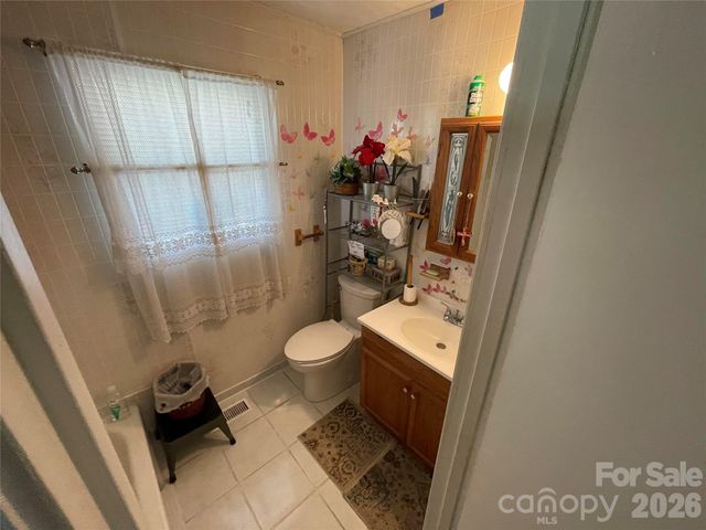 7304 S Little Egypt Road, Stanley, NC 28164