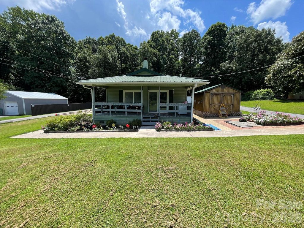 7304 S Little Egypt Road, Stanley, NC 28164