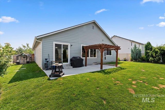 730 W Treehouse Way, Kuna, ID 83634