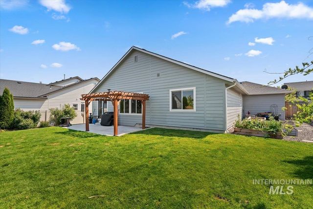 730 W Treehouse Way, Kuna, ID 83634
