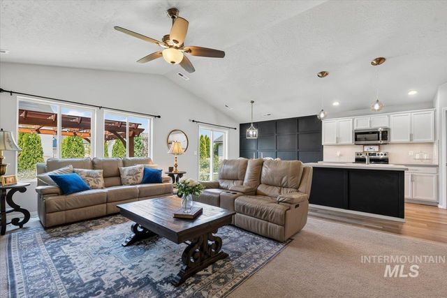 730 W Treehouse Way, Kuna, ID 83634