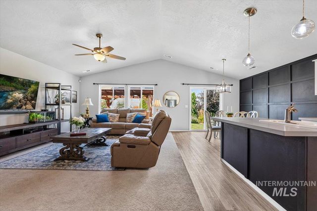 730 W Treehouse Way, Kuna, ID 83634