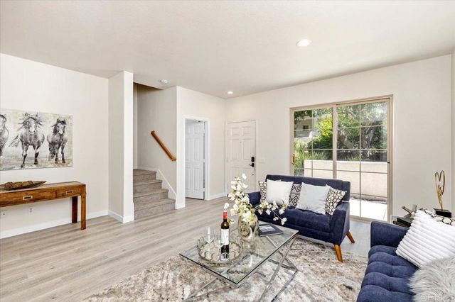 1524 Circle Ranch Way 61, Oceanside, CA 92057
