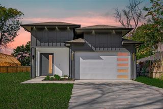 1904 Bell Street, Dayton, TX 77535