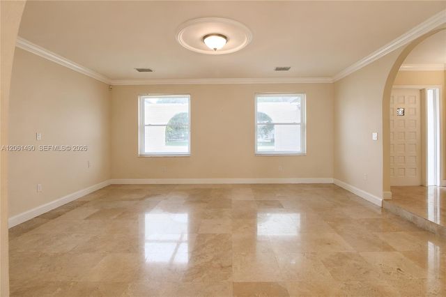 8601 SW 174th St, Palmetto Bay, FL 33157