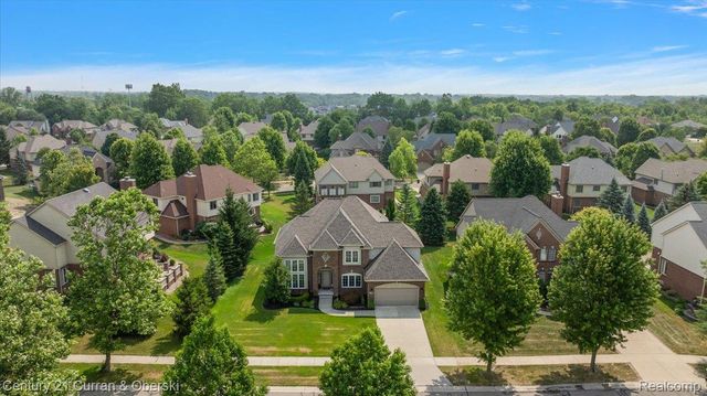 24729 Cavendish Avenue E, Novi, MI 48375