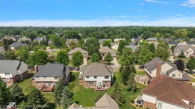 24729 Cavendish Avenue E, Novi, MI 48375