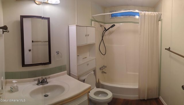 8602 N HAYDEN PINES WAY, Hayden, ID 83835