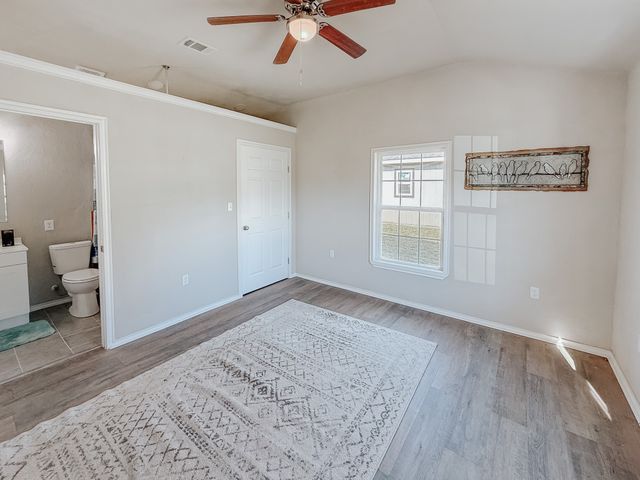 103 Eras Crossing Road, Trinidad, TX 75163