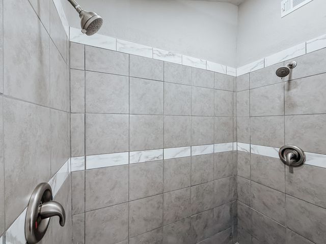 103 Eras Crossing Road, Trinidad, TX 75163