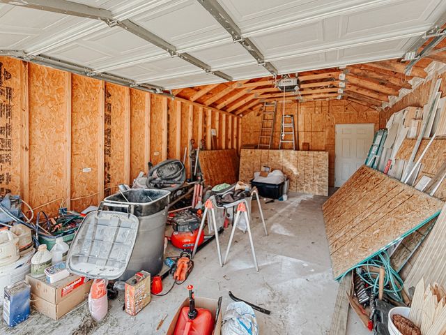 103 Eras Crossing Road, Trinidad, TX 75163