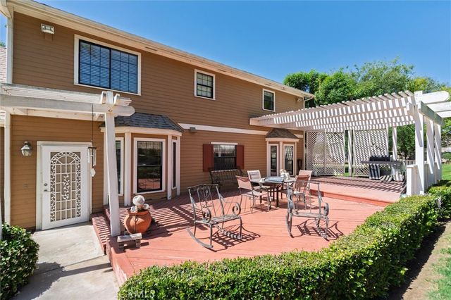 34150 Stowe Road, Winchester, CA 92596