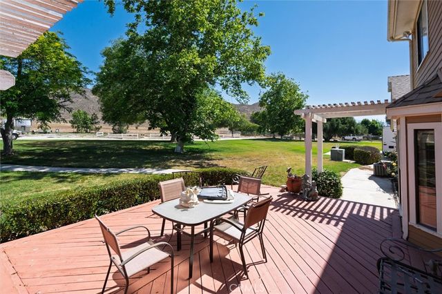 34150 Stowe Road, Winchester, CA 92596