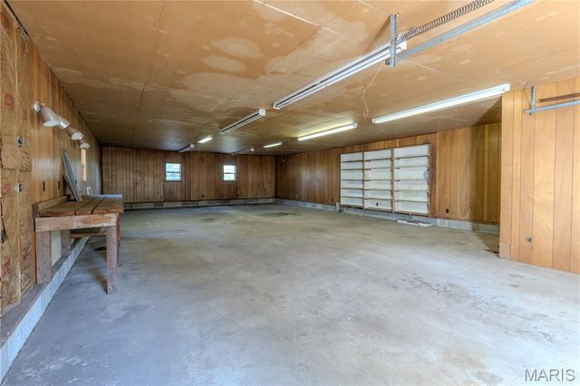 27180 Highway NN, Laquey, MO 65534