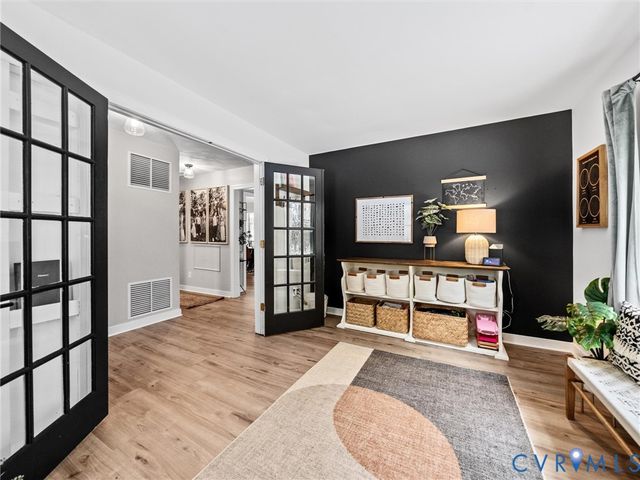 11400 Coalboro Rd, Chesterfield, VA 23838