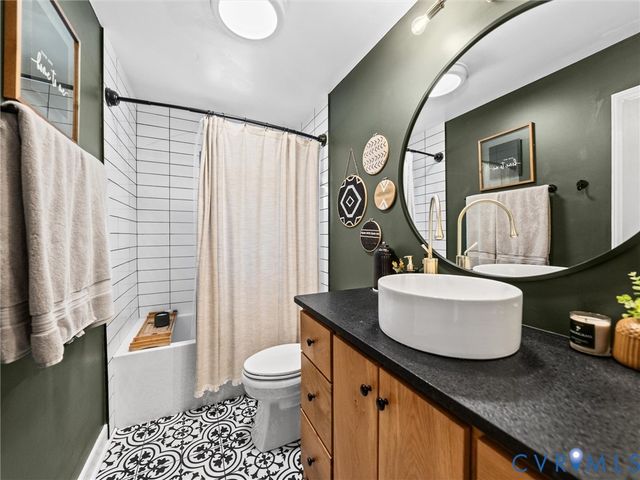 11400 Coalboro Rd, Chesterfield, VA 23838