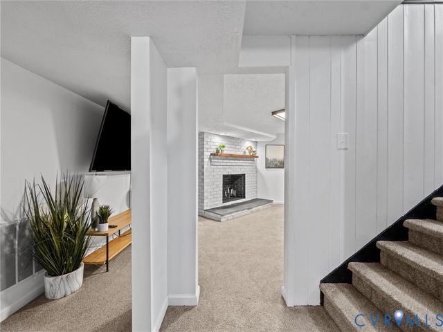 11400 Coalboro Rd, Chesterfield, VA 23838