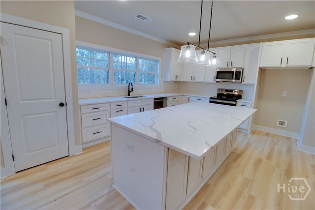 1021 Pointe S, Tignall, GA 30668