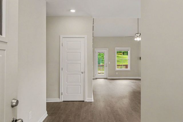 118 Colson Rd, Dover, TN 37058