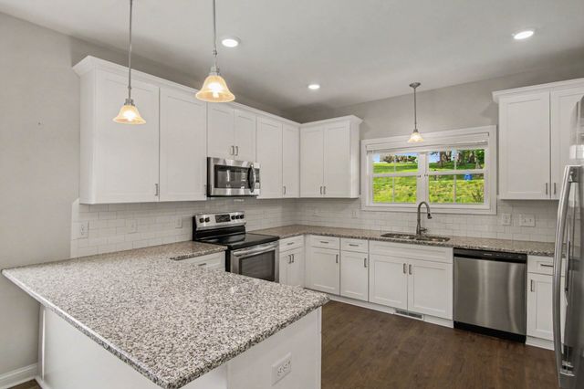 118 Colson Rd, Dover, TN 37058