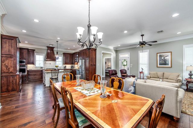 141 Waterford Dr, Thibodaux, LA 70301