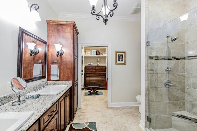 141 Waterford Dr, Thibodaux, LA 70301