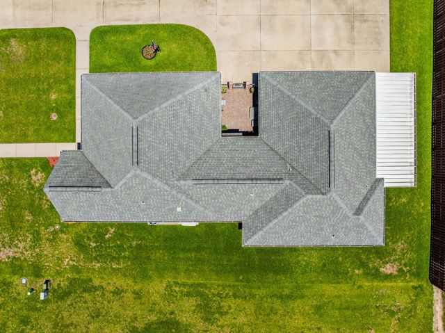 141 Waterford Dr, Thibodaux, LA 70301