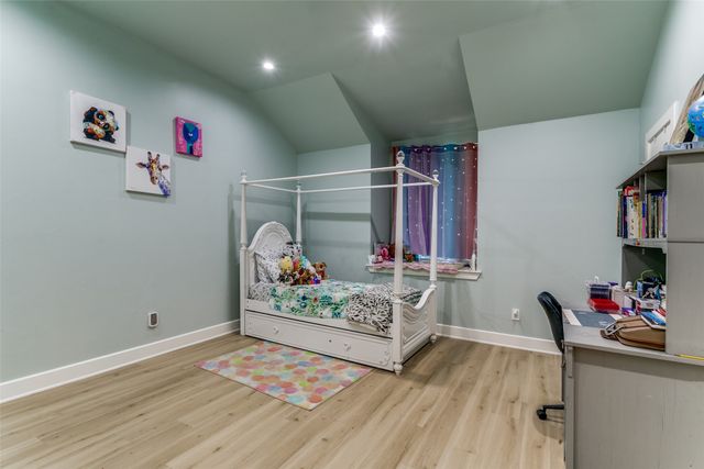 5933 Steve Court, Westlake, TX 76262