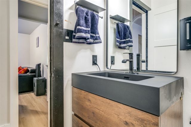 5933 Steve Court, Westlake, TX 76262