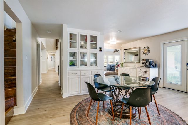 5933 Steve Court, Westlake, TX 76262