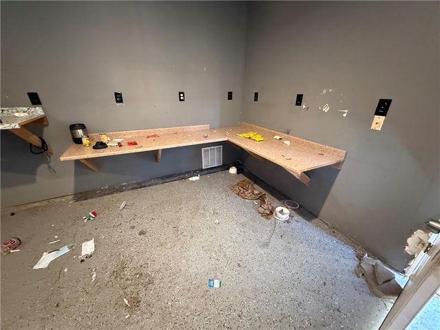 739 Kiowa Street, Leavenworth, KS 66048