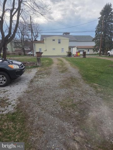 304 N FRONT ST, Liverpool, PA 17045