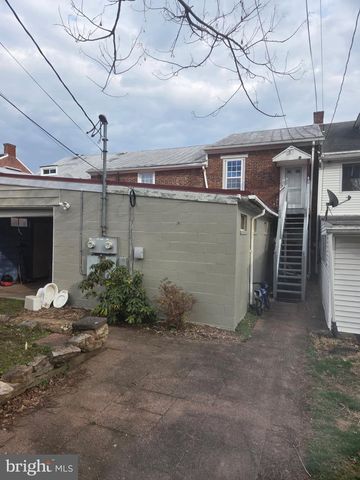 304 N FRONT ST, Liverpool, PA 17045