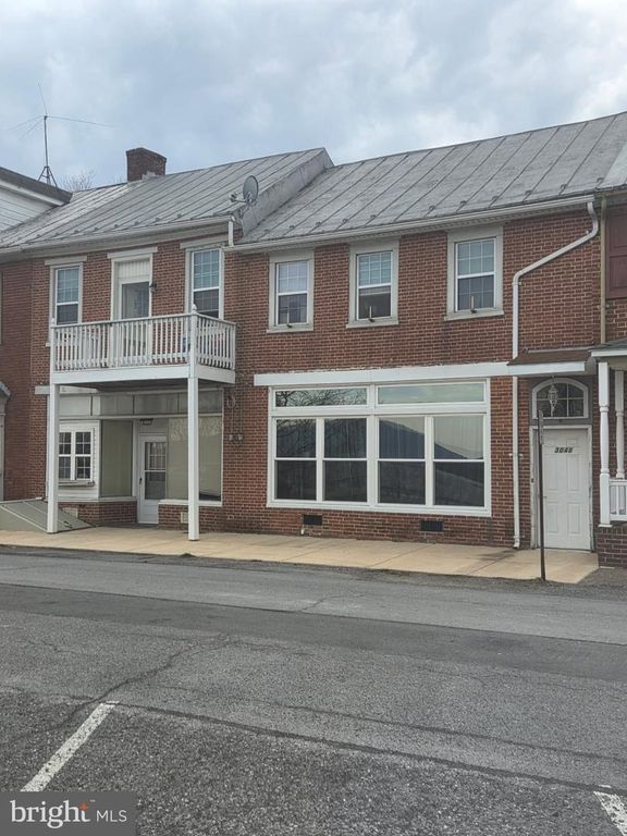 304 N FRONT ST, Liverpool, PA 17045