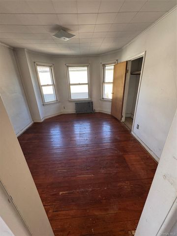 41 Harrison Avenue, Lynbrook, NY 11563