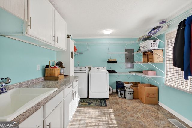 2433 McGarity Road, Mcdonough, GA 30252